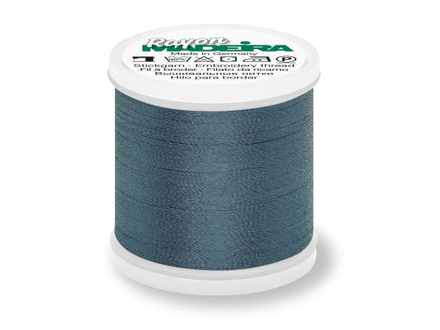 Madeira Rayon Stickgarn Rauchblau