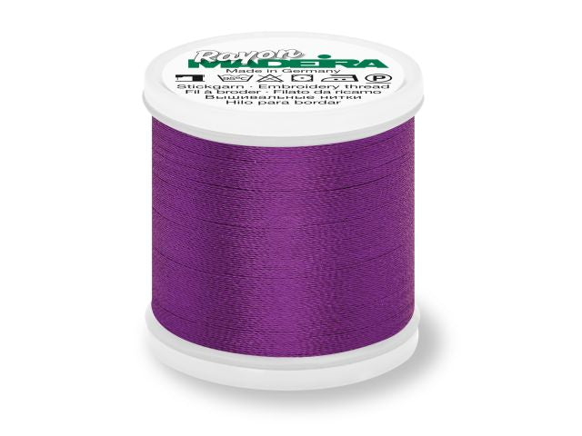Madeira Rayon Stickgarn Violett