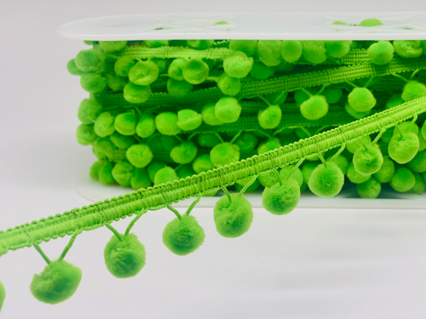 Bommelborte Groß Grün 20 mm 16