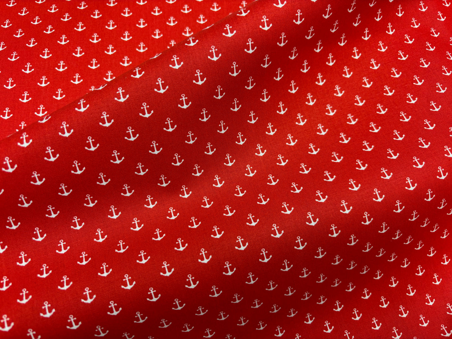 Baumwollstoff Anker in Weiß auf Rot