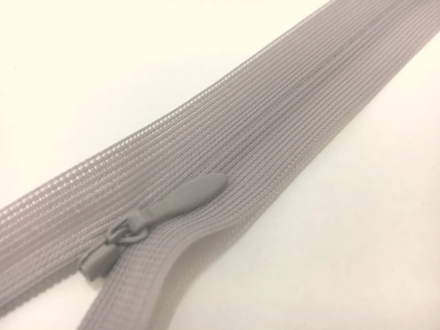 Nahtverdeckter Reißverschluss 30 cm