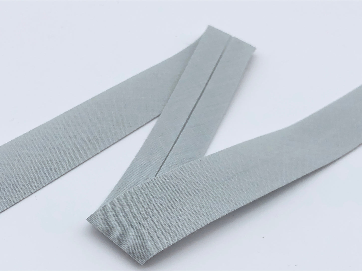 Schrägband 27 mm Steingrau 31