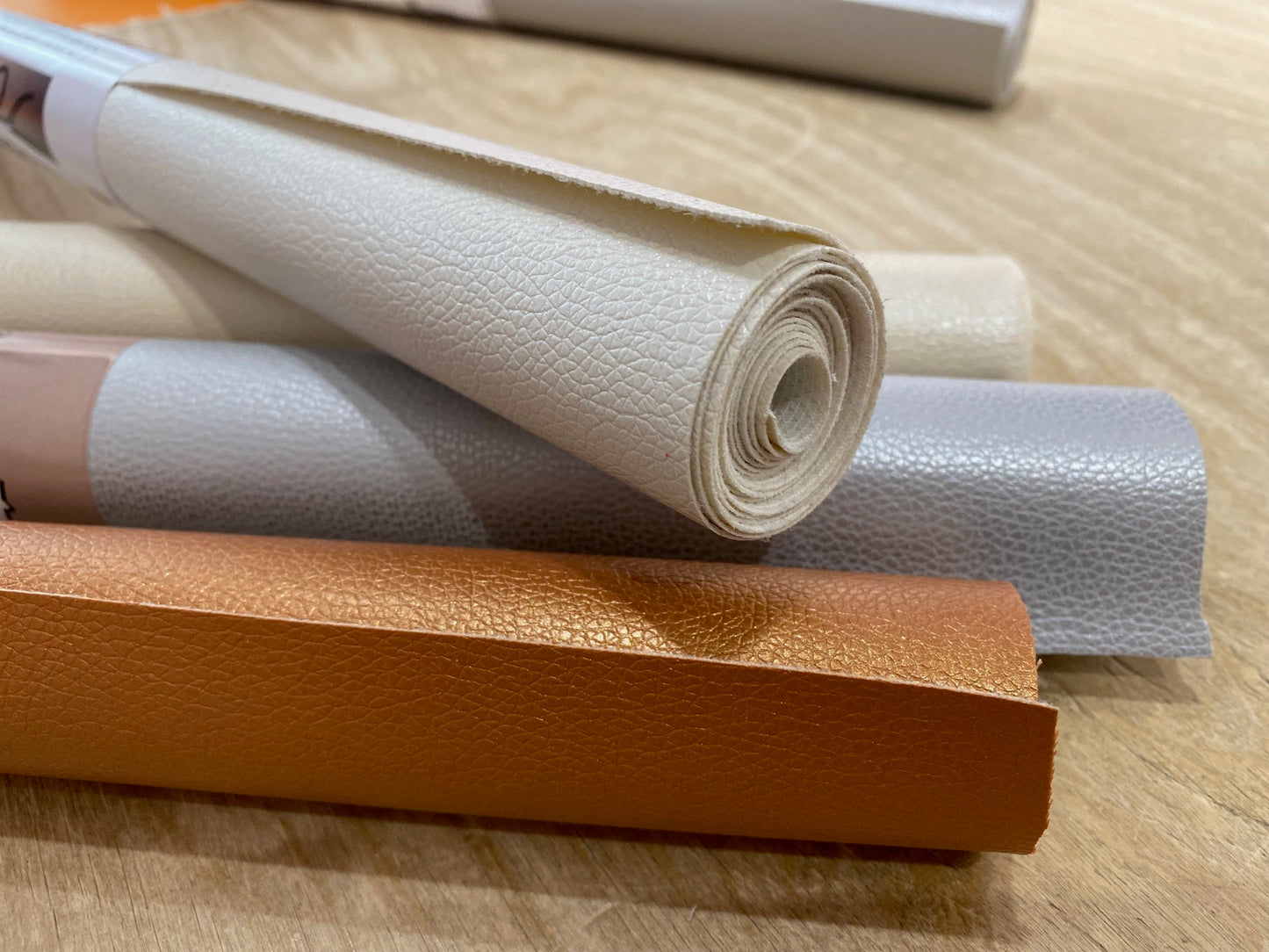 Kunstleder Metallic Silbergrau