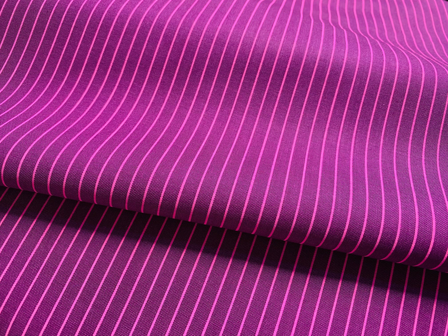 Baumwollstoff Tiny Stripes Beere