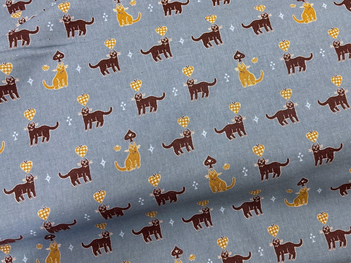 Baumwollstoff Cats Katzen und Herzen