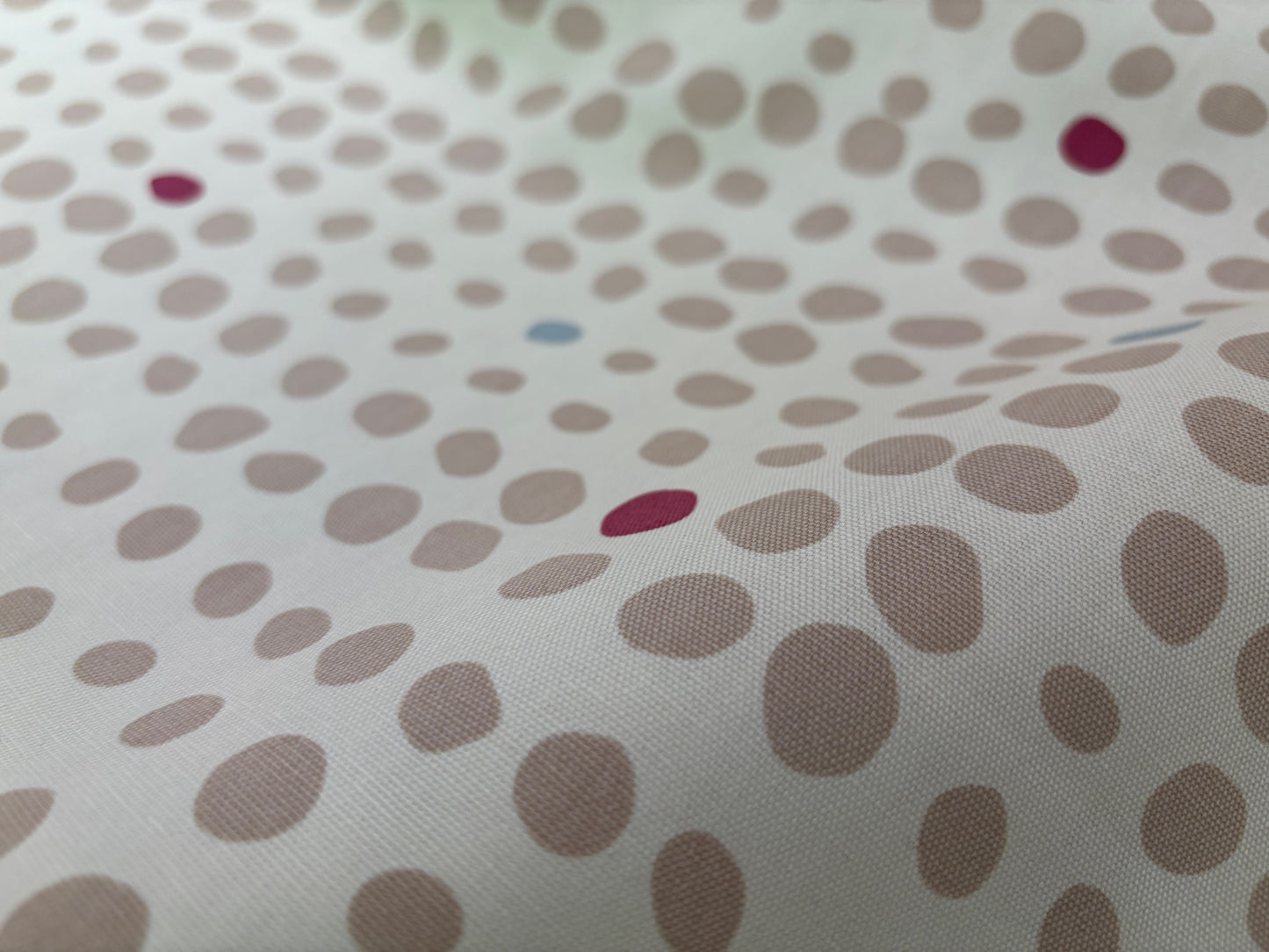 Canvas Tupfen Beige KOKKA