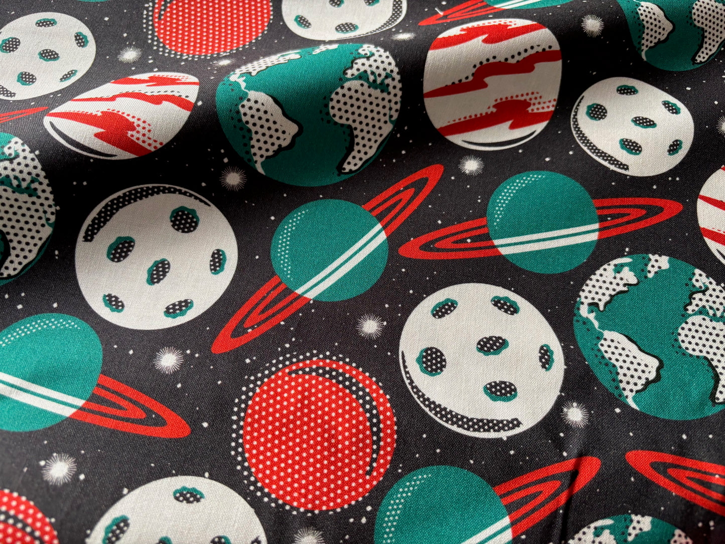 Bio-Baumwollstoff Planeten Bast Off