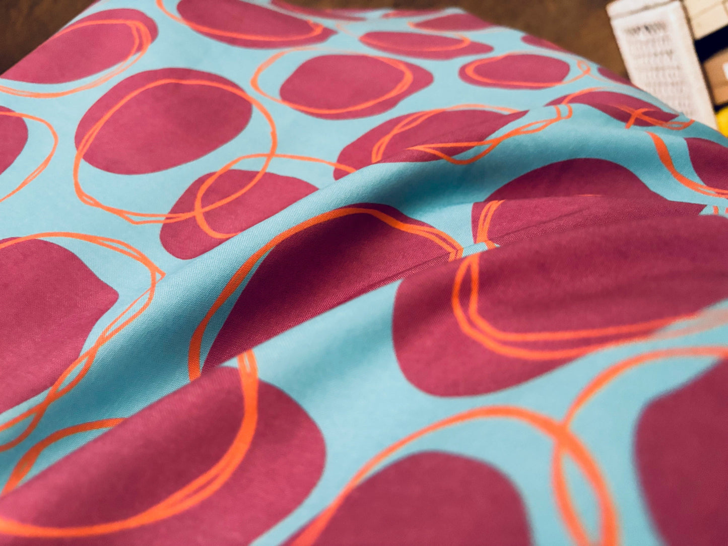 Viskose Kleckse Ilya Fabrics