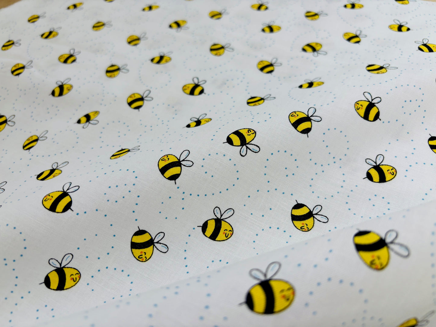 Baumwollstoff Sunny Honey Biene