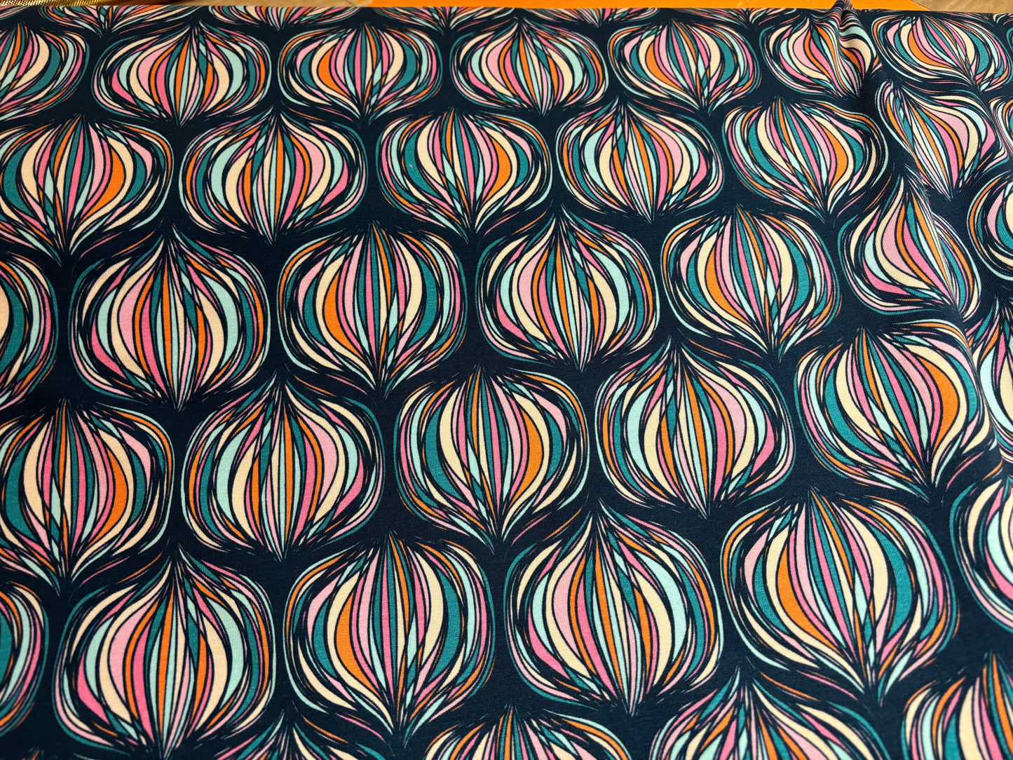 French Terry Buntes Zwiebelmuster Joy Collection by Meluma