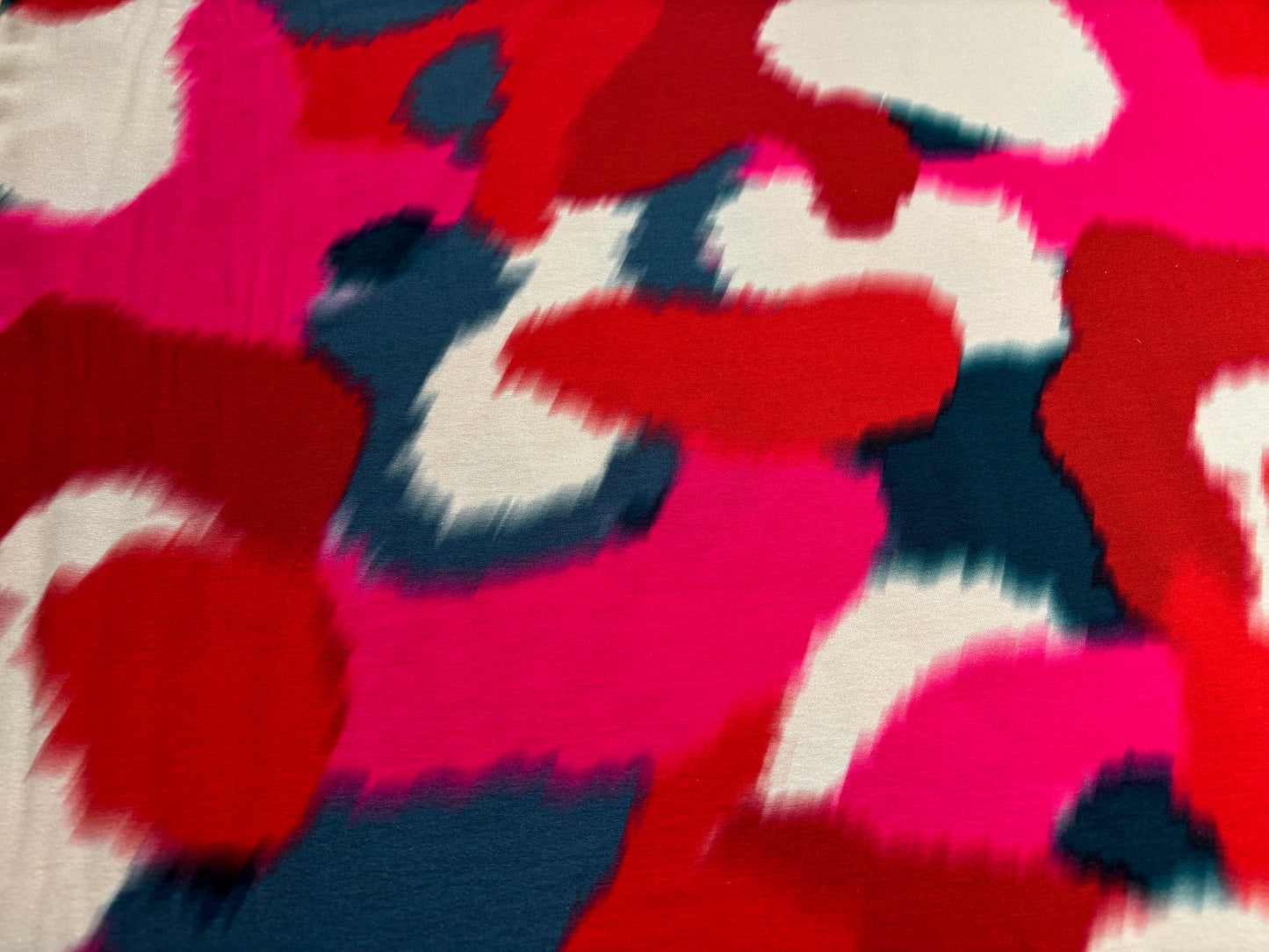 Viskosejersey Echo of Summer Pink