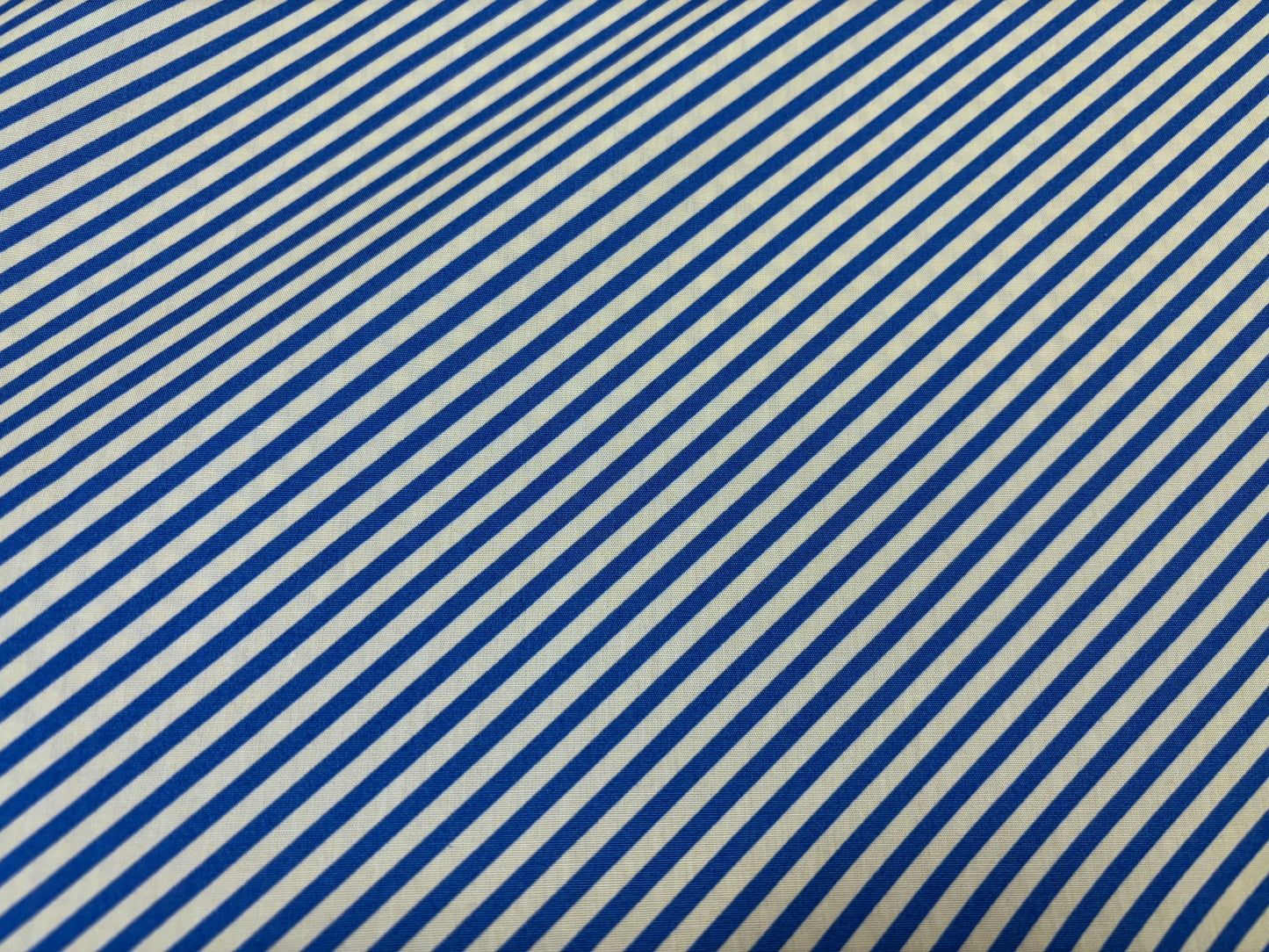 Baumwollstoff Quergestreift Blau Art Gallery Fabrics