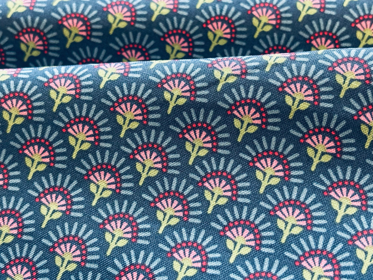 Baumwollstoff Whimsy Blumenornamente Blau