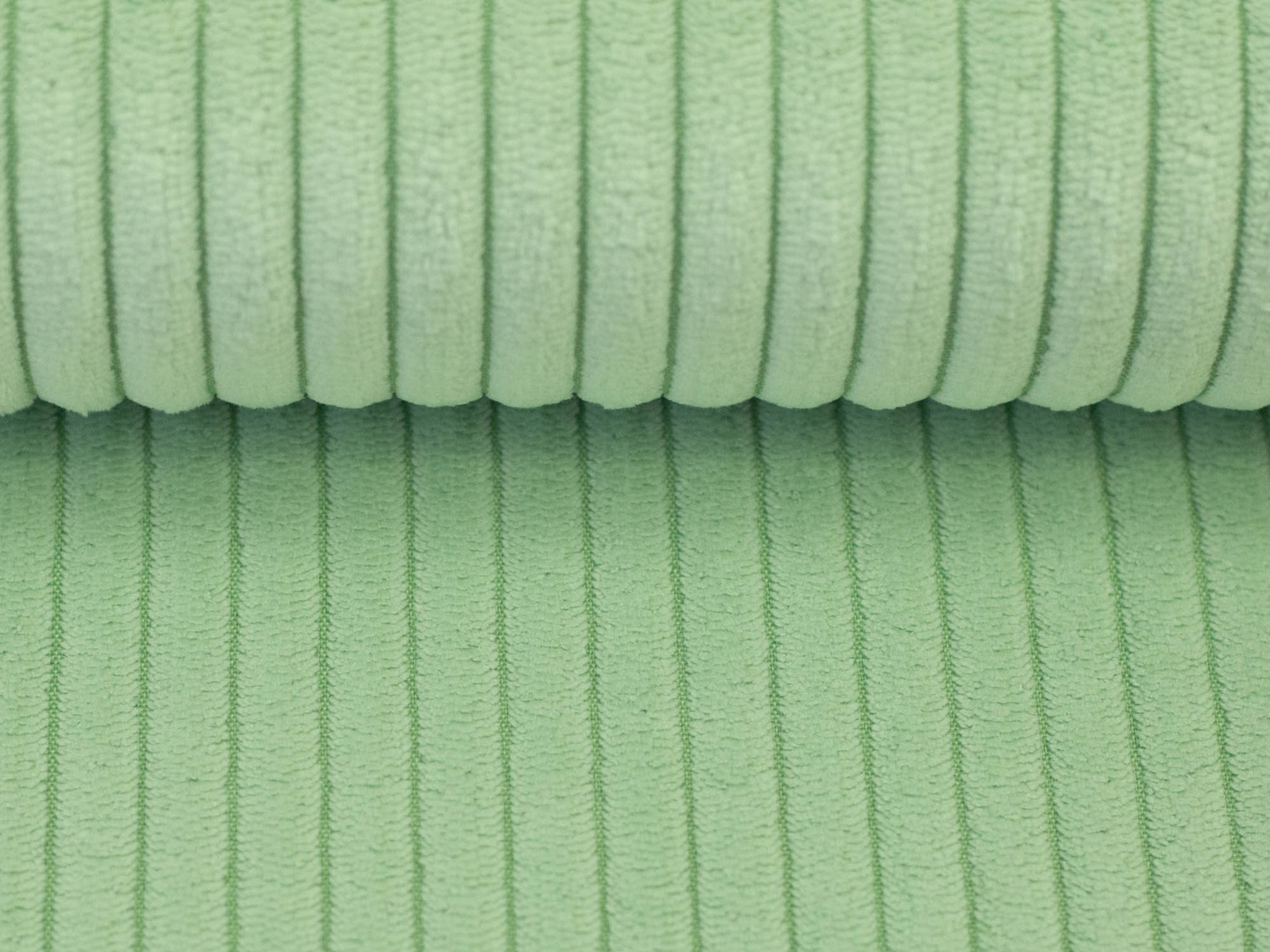 Breitcord Mega Pastell Grün Wanja