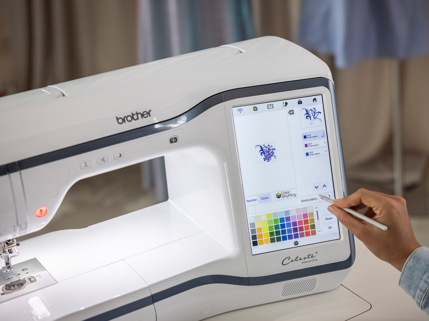 Brother Celeste Innov-is CX1e Stickmaschine