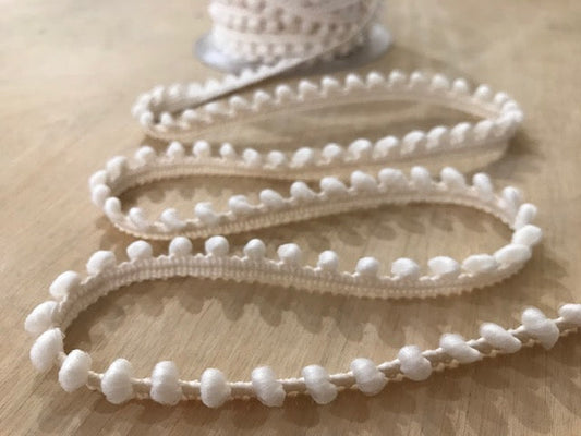 Bommelborte Mini Creme 5 mm 051