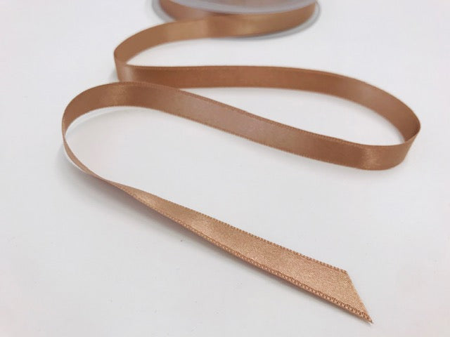 Satinband 10 mm Hellbraun 062