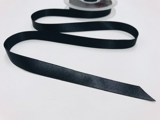 Satinband 15 mm Schwarz 014