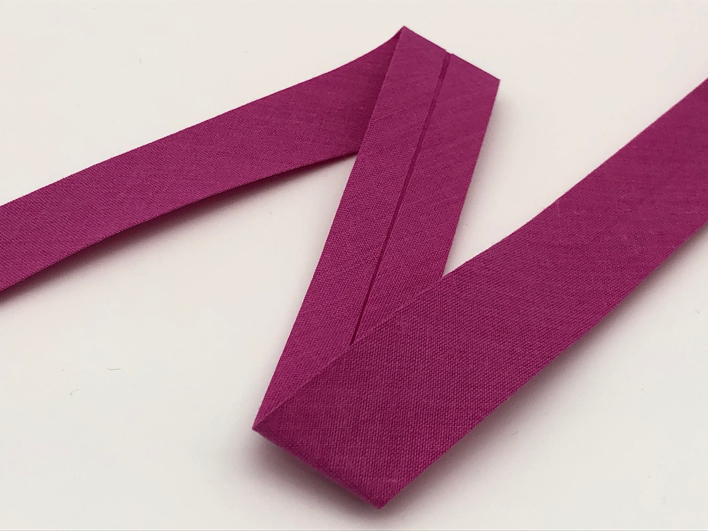 Schrägband 27 mm Fuchsia Pink 99