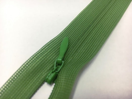 Nahtverdeckter Reißverschluss Grün 60 cm