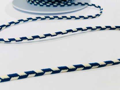 Kordel Blau Weiß gemustert