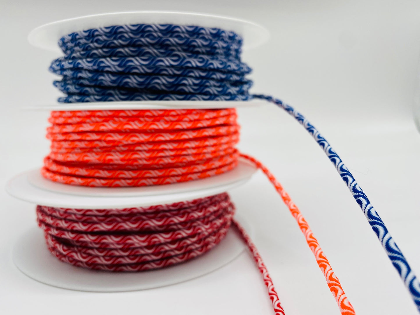 Gummikordel Wave Blau Weiß gemustert