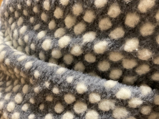 Winterstoff Jacquard Grau gepunktet