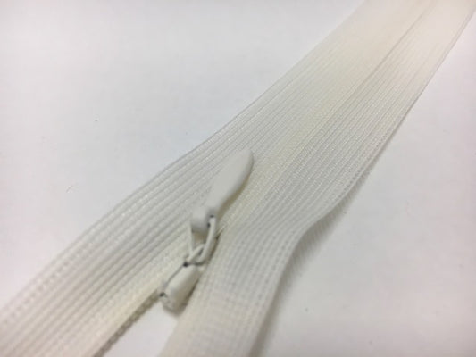 Nahtverdeckter Reißverschluss Naturweiß 40 cm