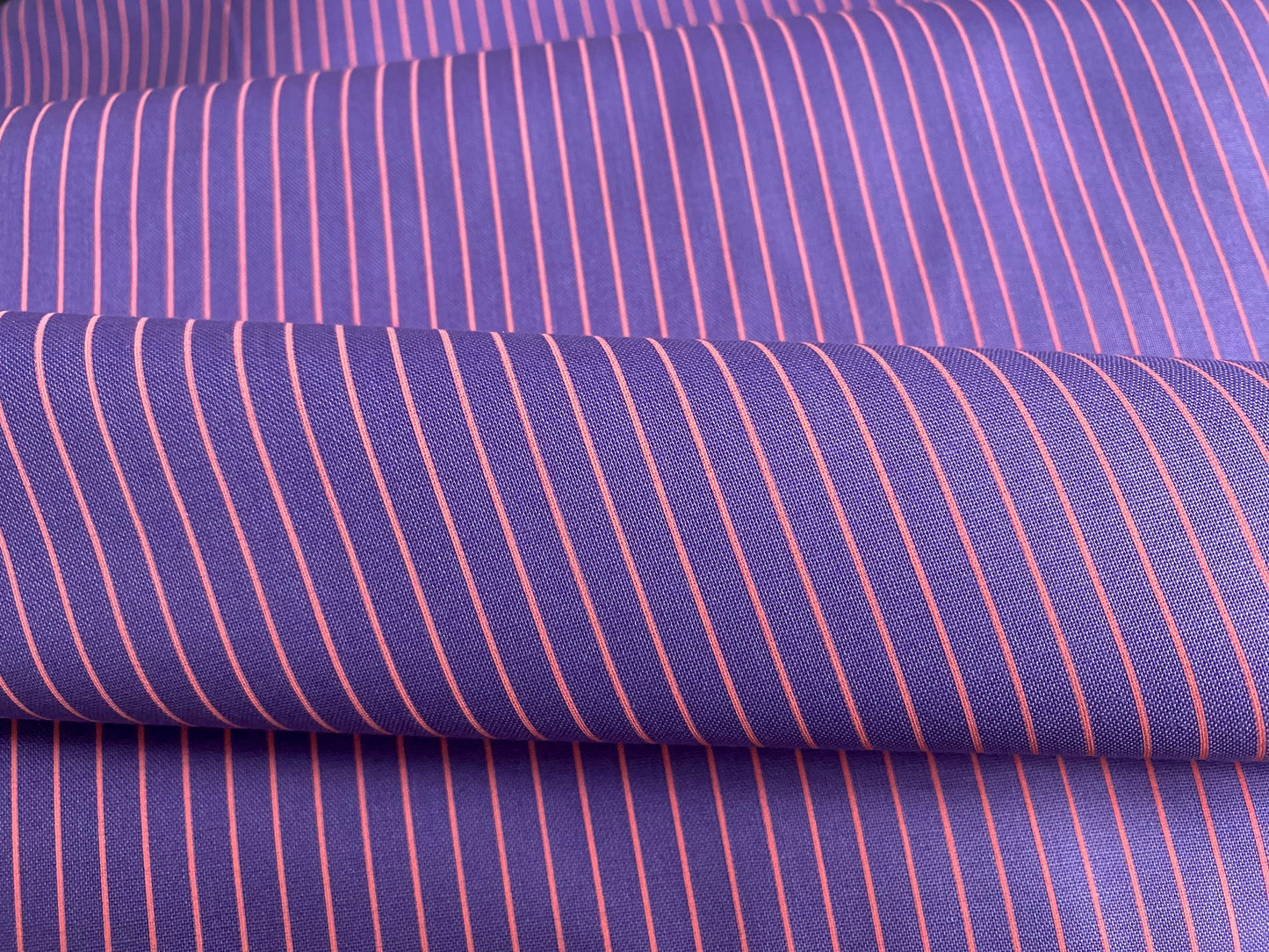 Baumwollstoff Tiny Stripes Lila