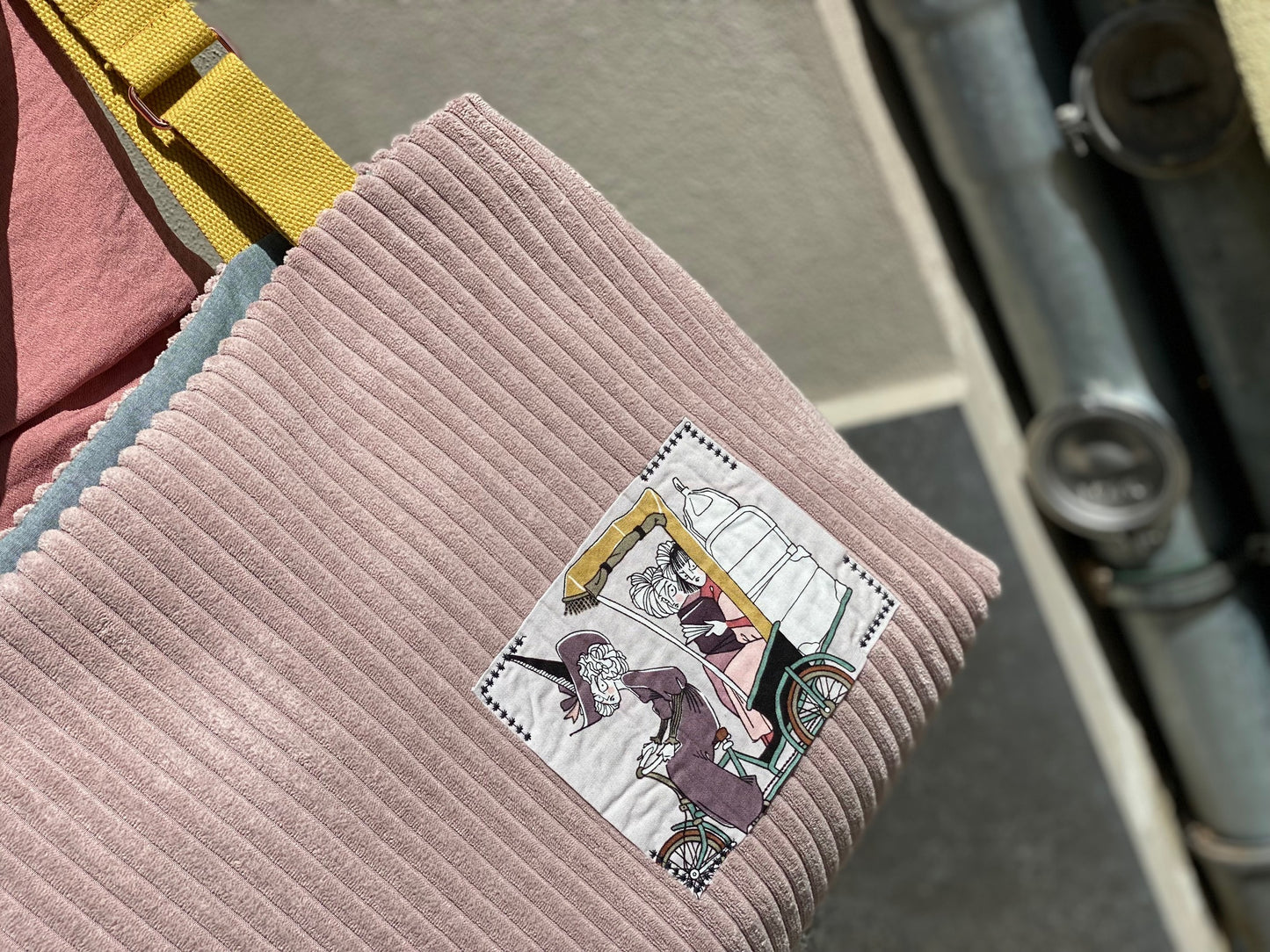 Breitcord Mega Altrosa Wanja