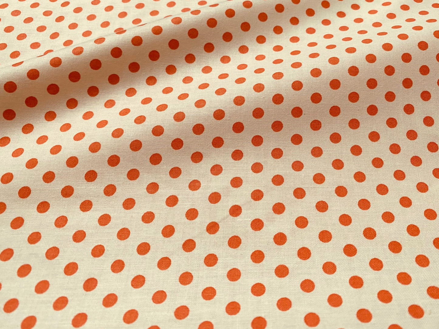 Baumwollstoff Punkte Koralle