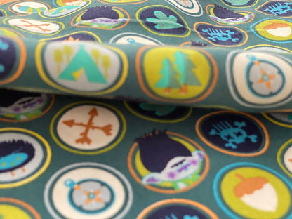 Kinderstoff Pfadfinder und Trolls