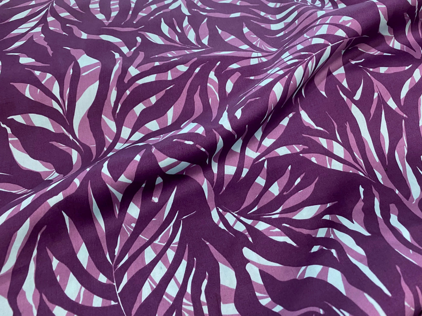 Baumwollsatin Tropische Pflanzen