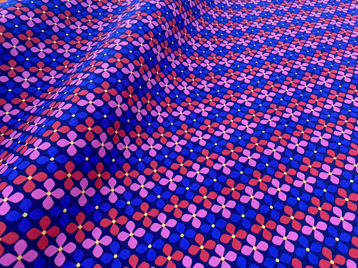 Beschichtete Baumwolle Retro Flowers