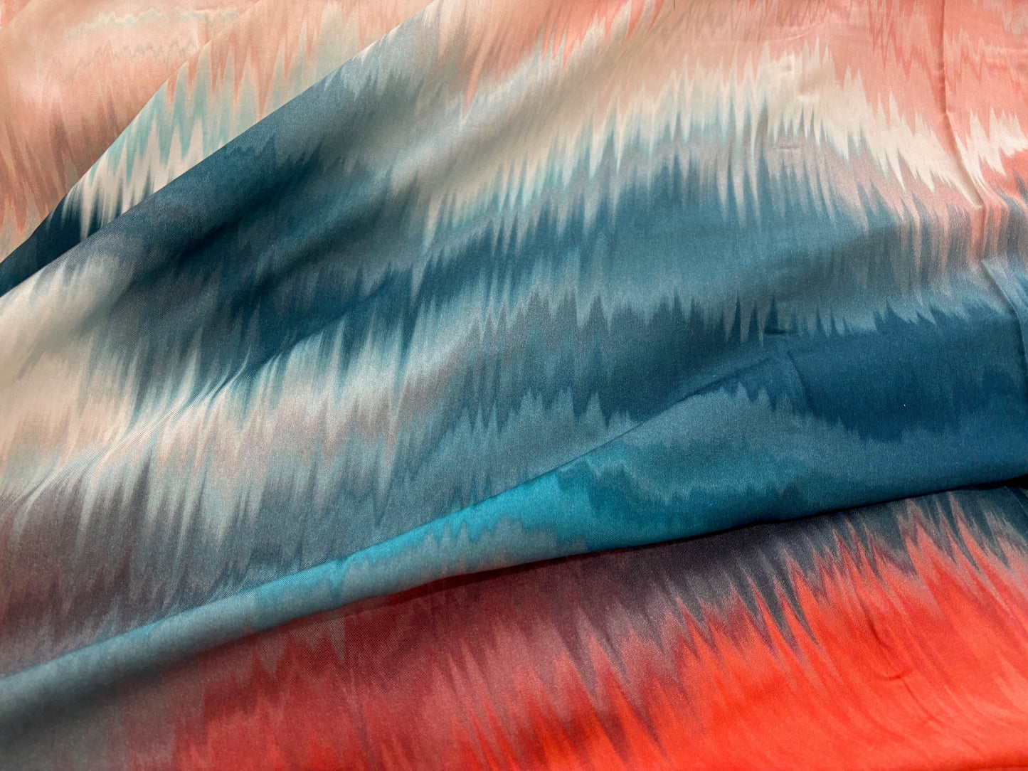 Viskosestoff Donna Batik-Farbverlauf