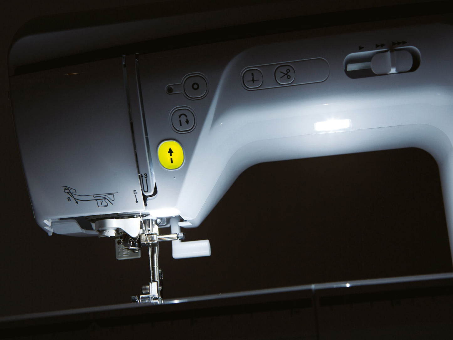 Brother Inventio NV1350 Nähmaschine