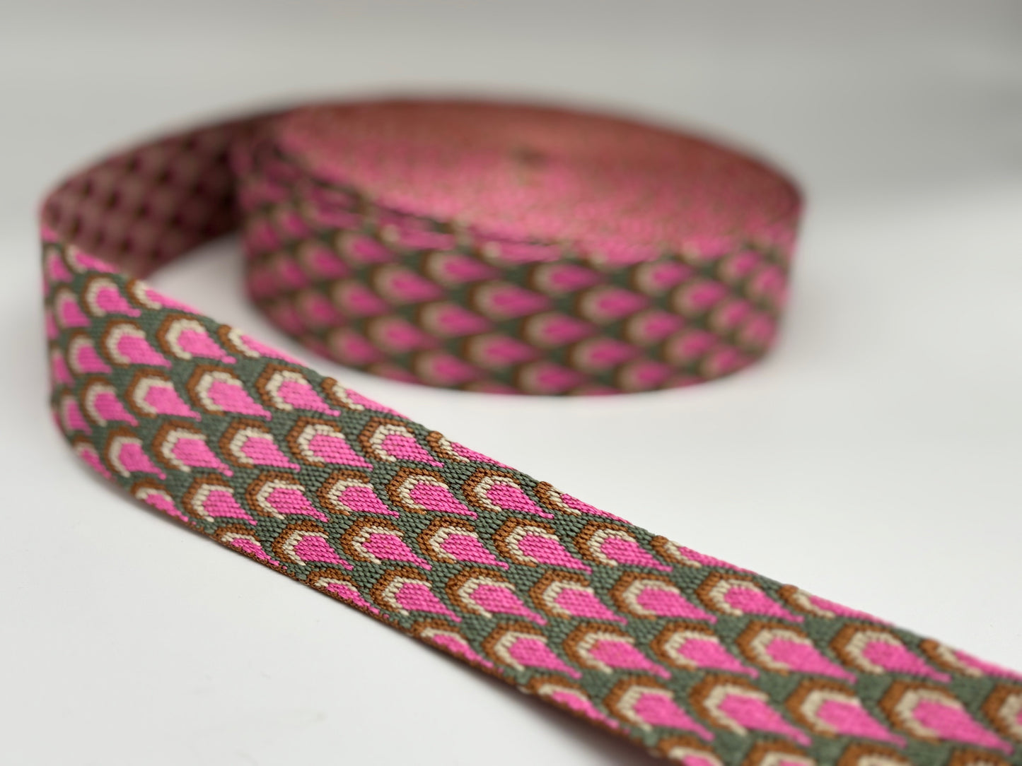 Gurtband Pfauenfeder Pink