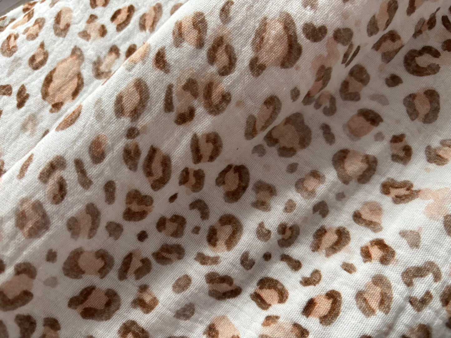 Musselin/Gauze Leo Tupfen Hellbraun