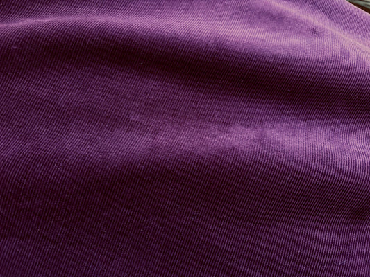 Feincord Uni Weinrot  685