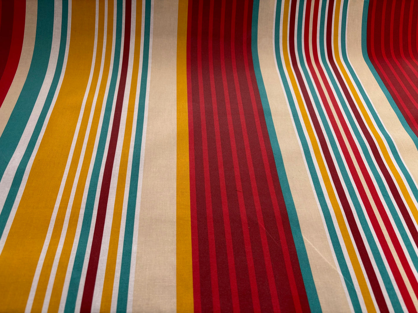 Wachstuch Stripes Rot Gelb Mint gestreift laminiert
