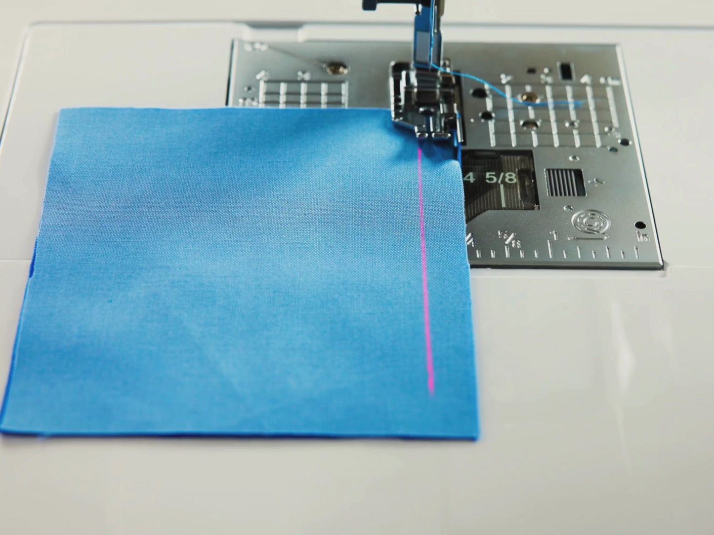 Brother Innov-is Celeste Nähmaschine