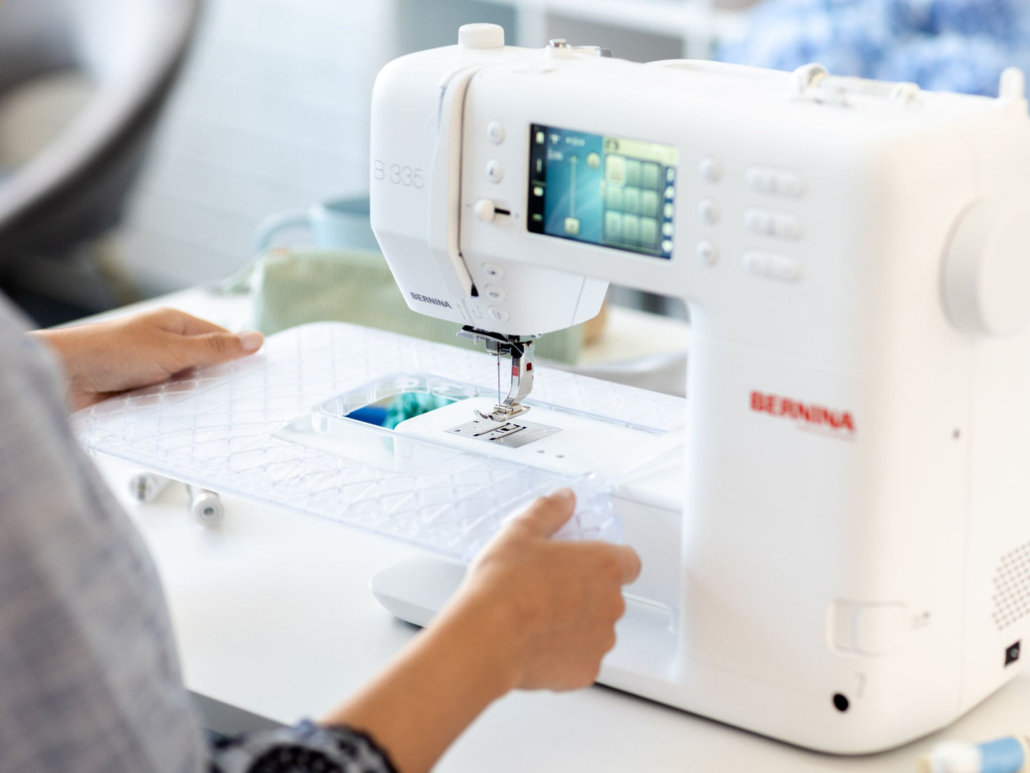 BERNINA B 335 Nähmaschine
