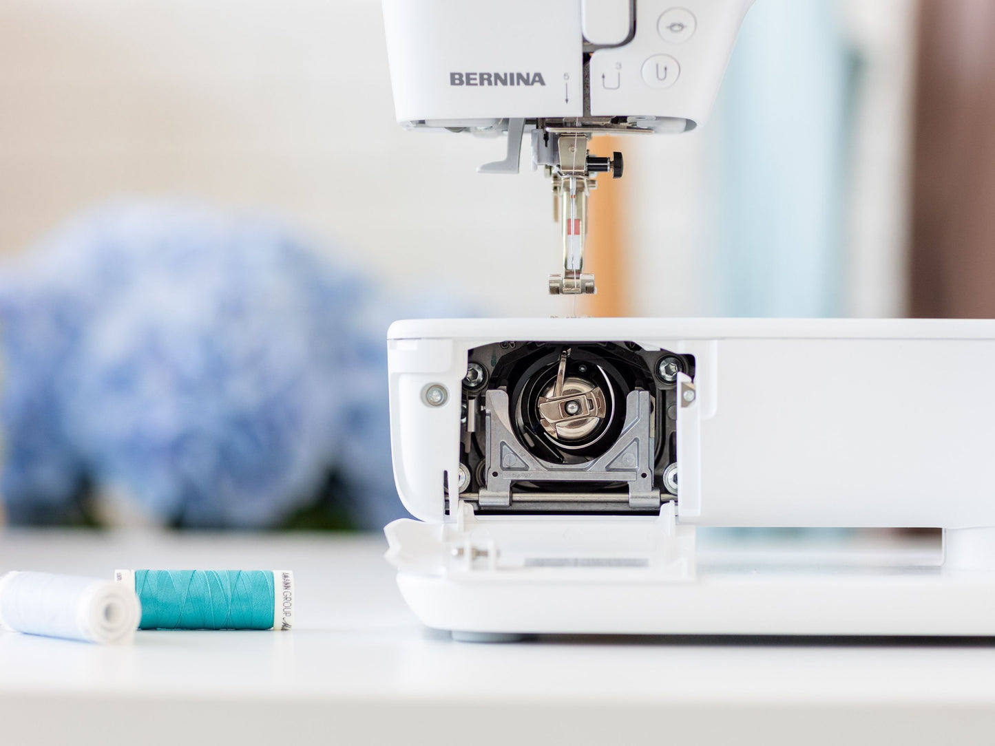 BERNINA B 335 Nähmaschine