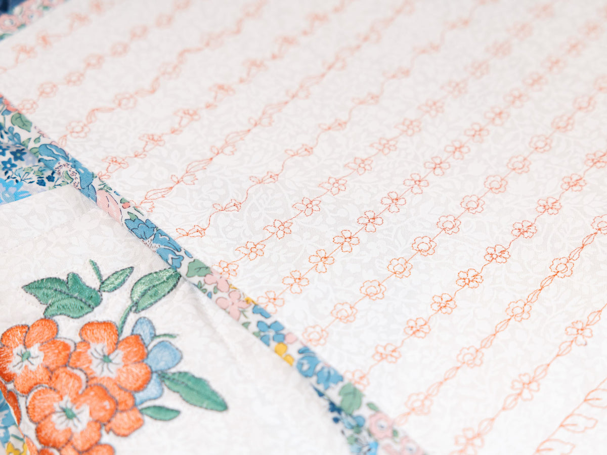 BERNINA 580 LIBERTY Edition Nähmaschine/Stickmaschine