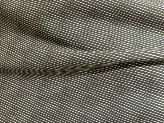 Jersey mit unregelmäßigen Streifen Grün