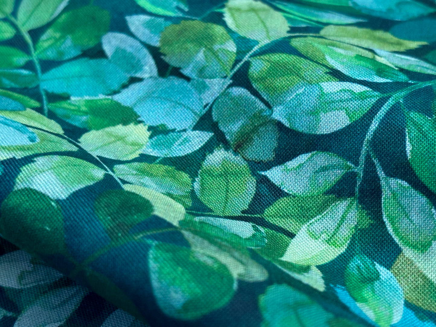 Baumwollstoff Eukalyptusblätter Luscious Grün