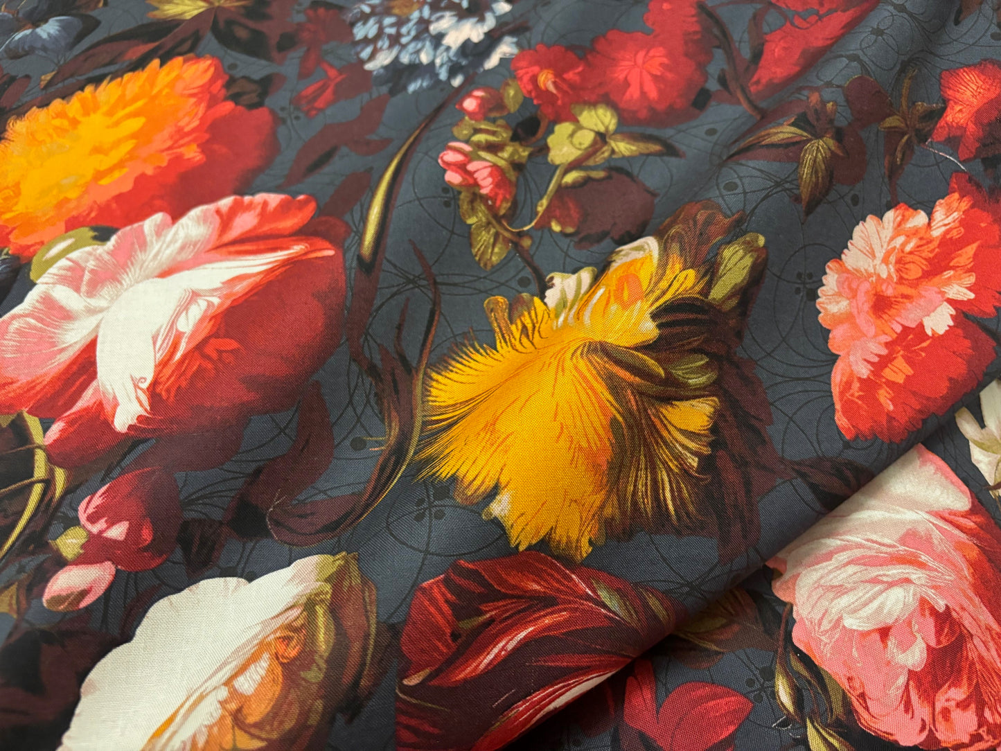 Baumwollstoff Blumenbarock Enrapture