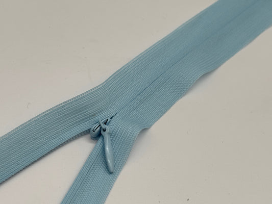 Nahtverdeckter Reißverschluss Pastelblau 40 cm