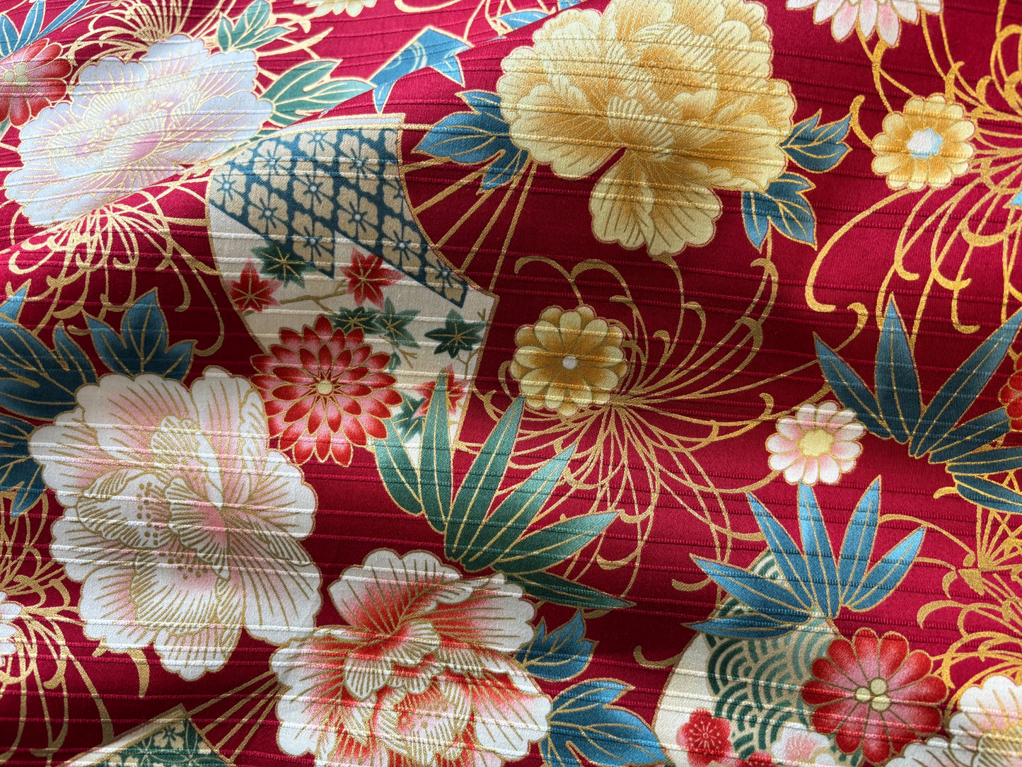 Baumwollstoff ASIA Blumen Dunkelrot Gelb Petrol Gold