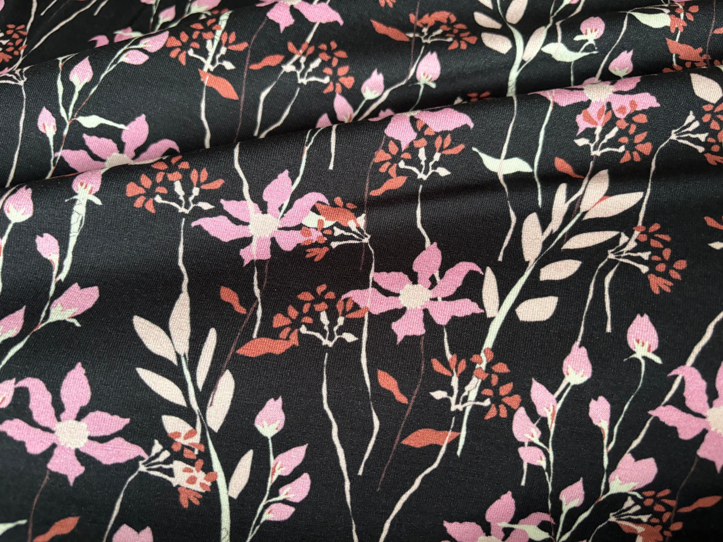 Viskose-Jersey Rosa Wiesenblumen Avalana